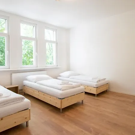 Prime Apartments - Monteur House With 1-4 Room Apartments Duisburg Exterior photo