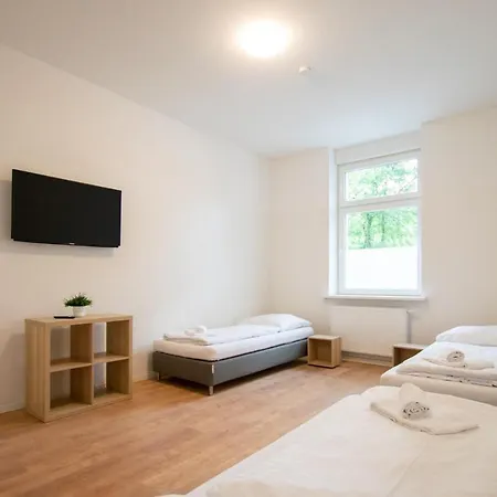 Prime Apartments - Monteur House With 1-4 Room Apartments Duisburg Exterior photo