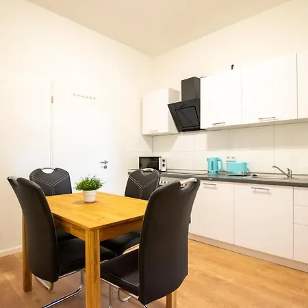 Prime Apartments - Monteur House With 1-4 Room Apartments Duisburg Exterior photo