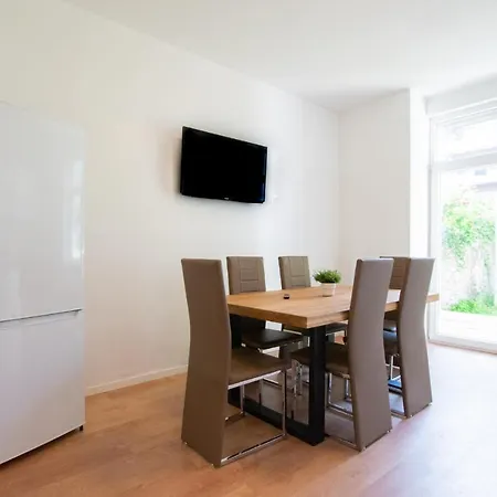 Prime Apartments - Monteur House With 1-4 Room Apartments Duisburg Exterior photo