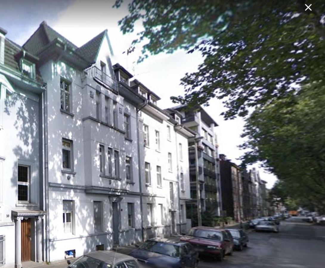 Prime - Monteur House With 1-4