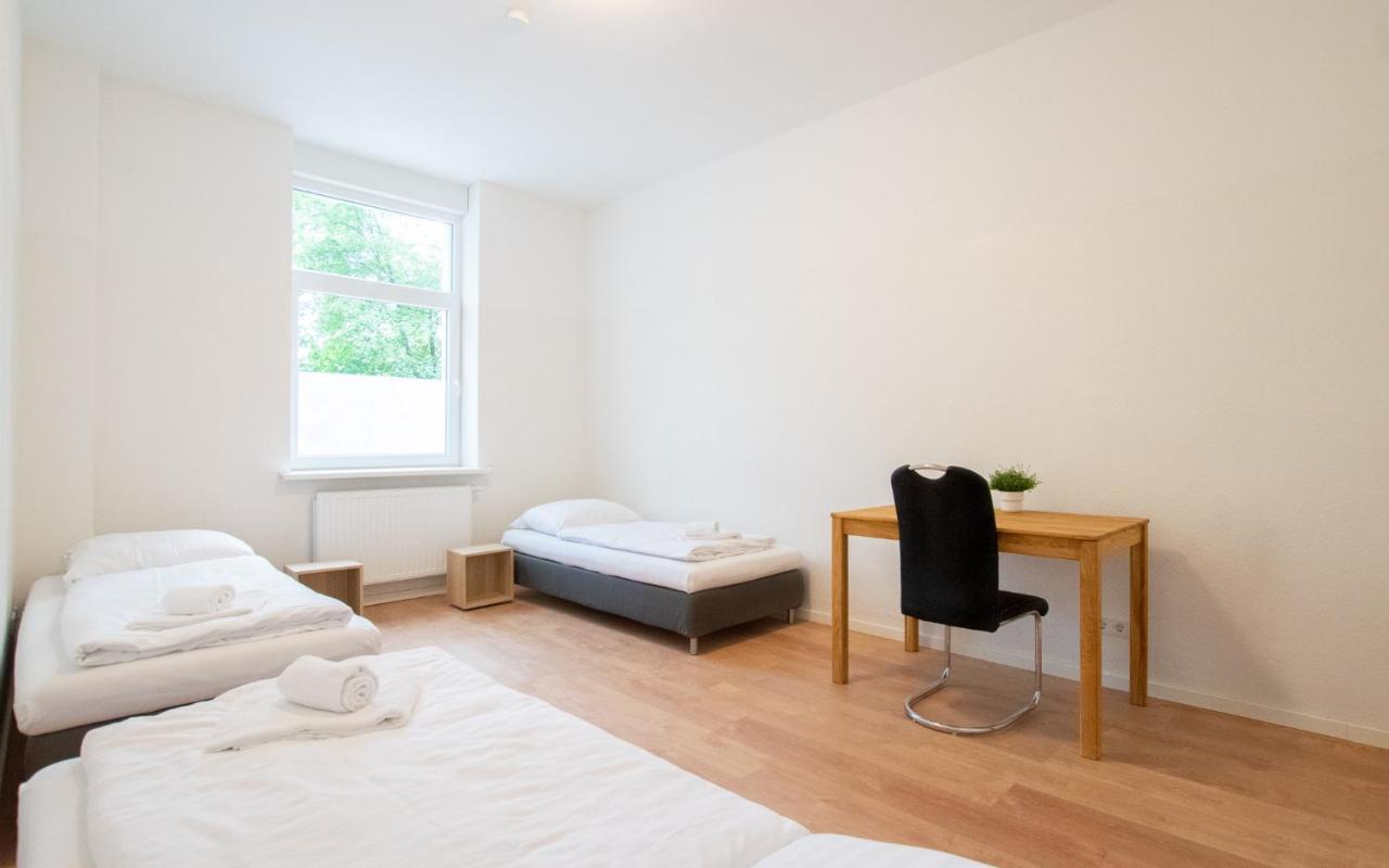 Prime - Monteur House With 1-4 Apartment *