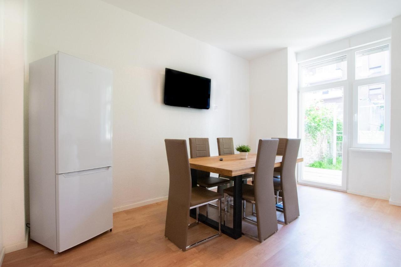 Prime - Monteur House With 1-4 Apartment Duisburg